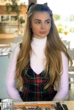 Katerina — 4 / 9