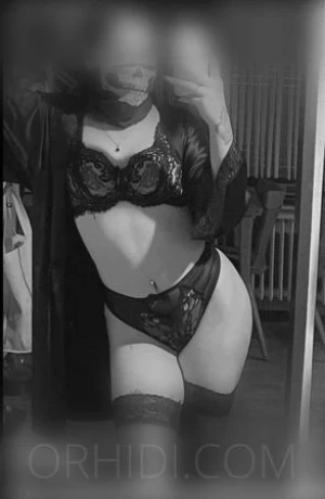 Deutsche Lina Ganz Neu — 2 / 5