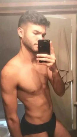 Gabrielhot — 1 / 5