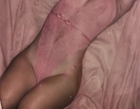 GANZ NEU - Vicky — 1 / 5