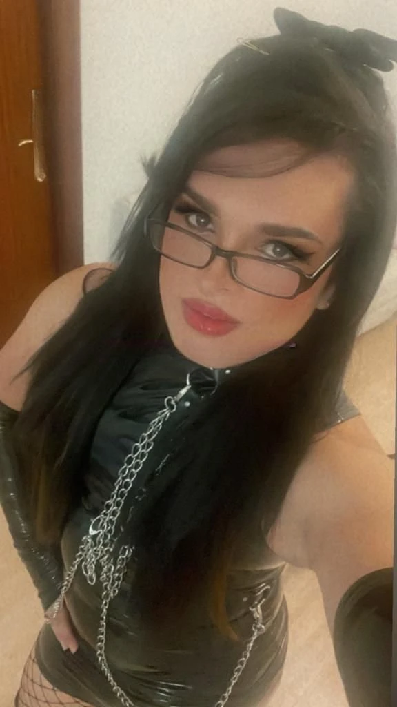 Yuliana — 5 / 6