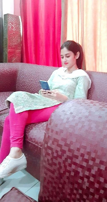 Muskaan — 2 / 3