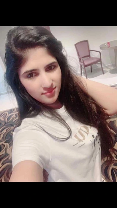 Sneha, Escort, Dubai