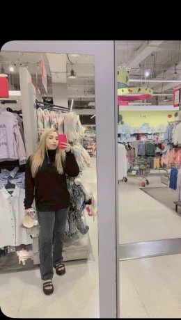 Esthefany Ortiz — 2 / 3