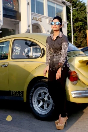 Aliza Indian escorts in KL Malaysia — 1 / 3