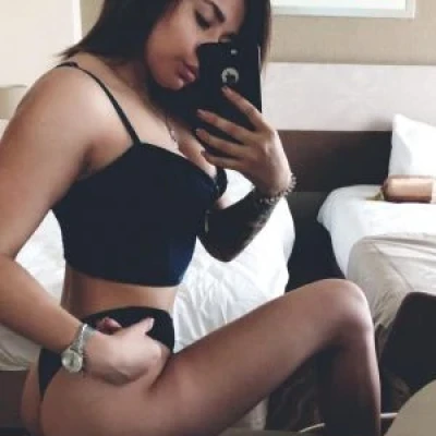 Zara, Escort, Istanbul