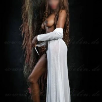 Shanel Im Studio Belin, Escort, Chemnitz