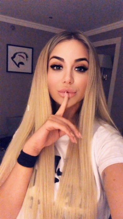 Lera, Escort, Istanbul