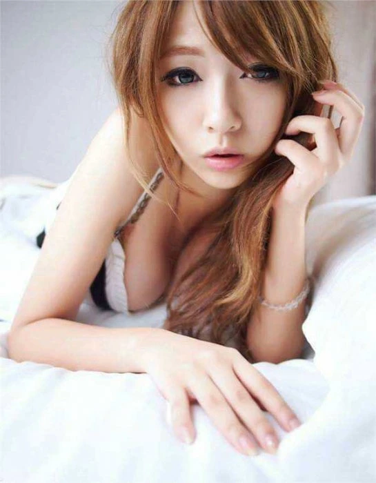 Angie — 2 / 3