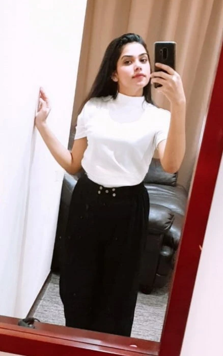 Sunaina — 3 / 4