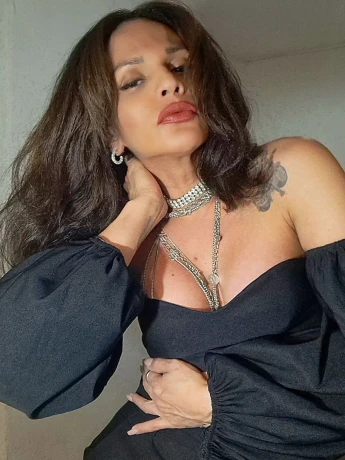 Virna Motta — 2 / 12