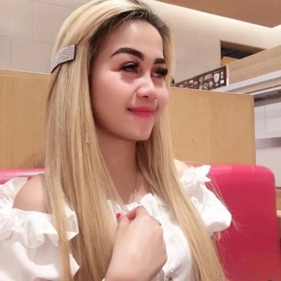 Vega, Escort, Surabaya