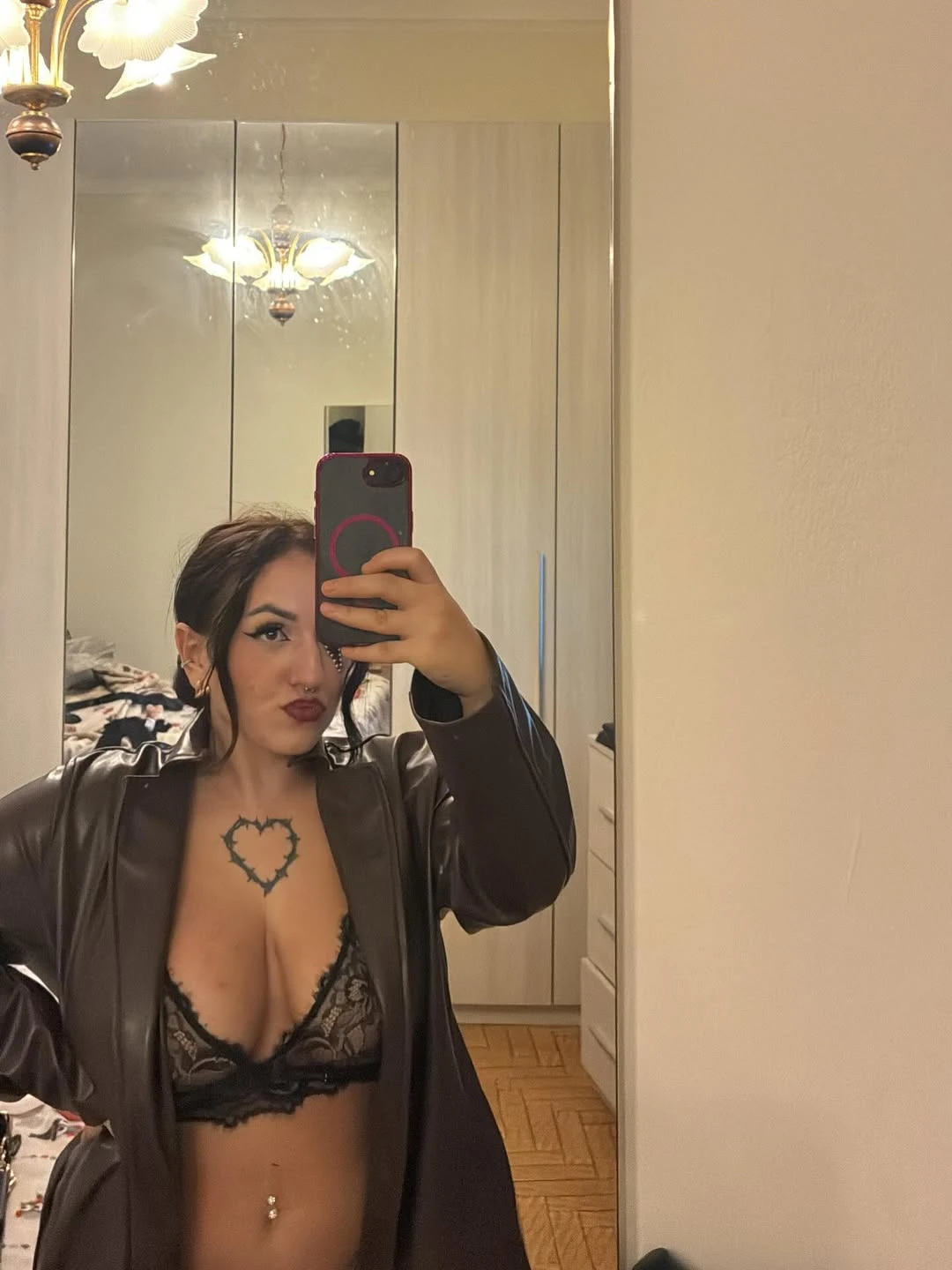 Lucy, Escort, Istanbul