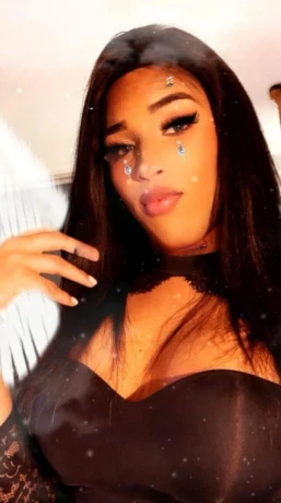 Thaissa Mendes — 5 / 8