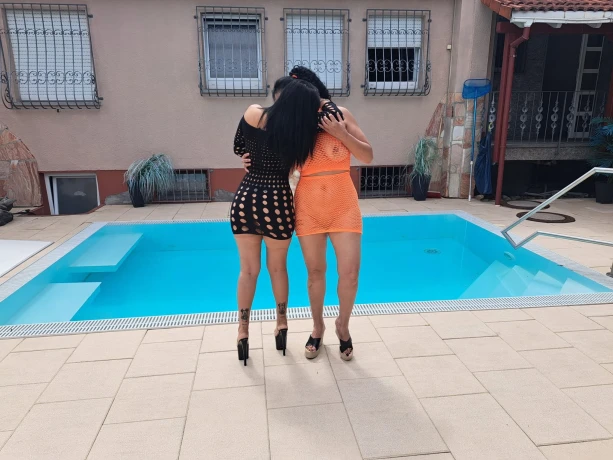 Stella Fkk — 2 / 3