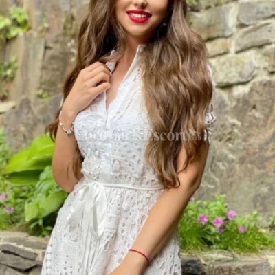 Inessa, Escort, Bursa