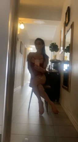 Ladyboy-kate — 21 / 25