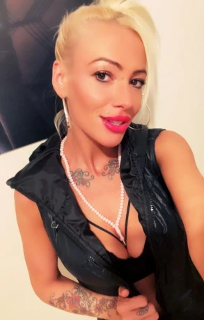 Viel Erotik Sinnlichkeit — 4 / 5