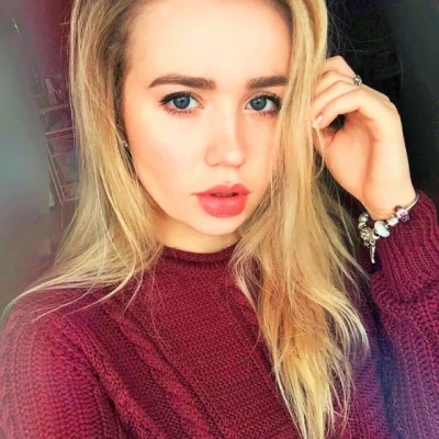 Milli Rose, Escort, Paris