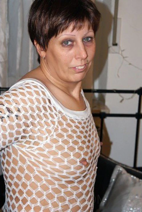 Michaela - Zärtliche Milf — 2 / 4