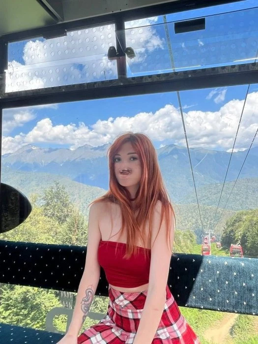 Scarlet — 6 / 9