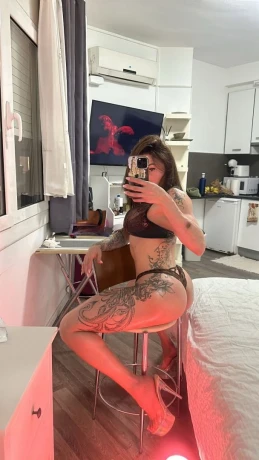 Amanda Ranielly — 6 / 12