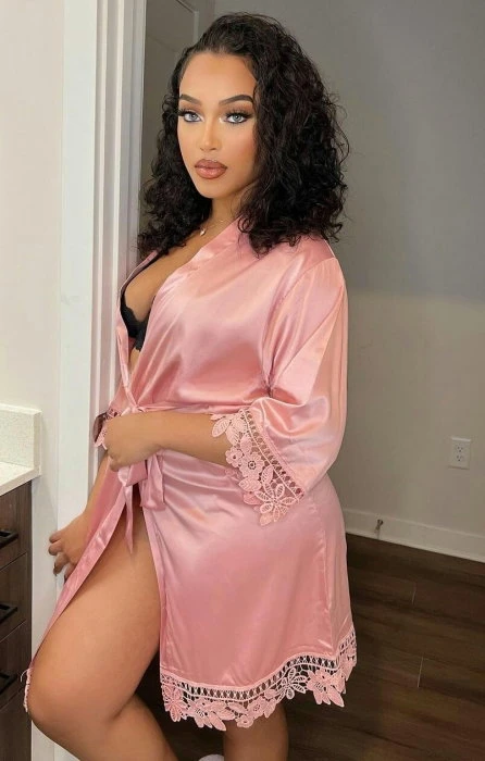 Kaira, Escort, Manama