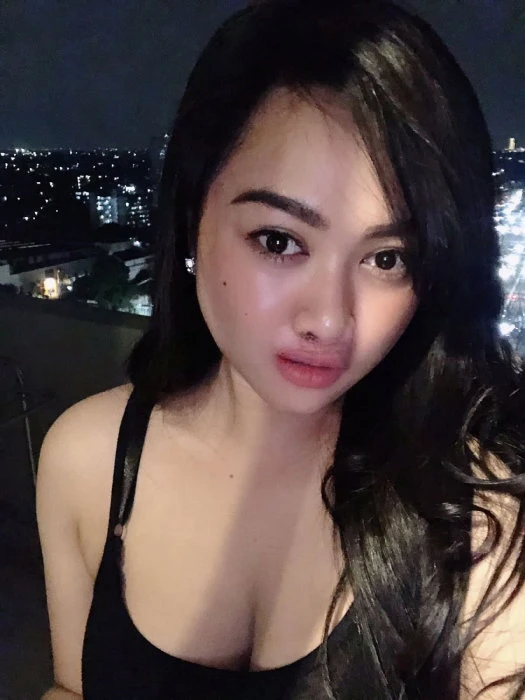 Rara, Escort, Jakarta