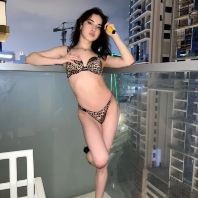 Lussy, Escort, Dubai