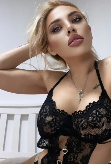 Kristina — 6 / 12