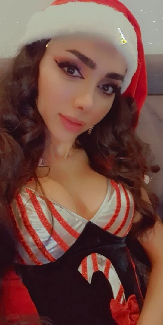 Chanel Arabic, Escort, Paris