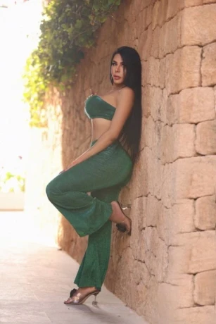 Ariana Santos — 1 / 14