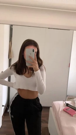 Junges Party Girl Onlyfans — 2 / 5