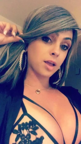 Scarlet xxl — 1 / 3