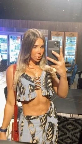 Sofia Latina — 6 / 12