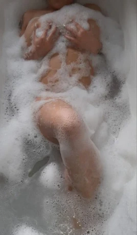 Devote Kiki — 4 / 15