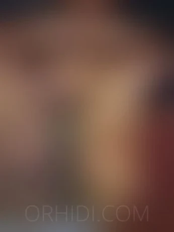 GANZ NEU Rihana — 19 / 20