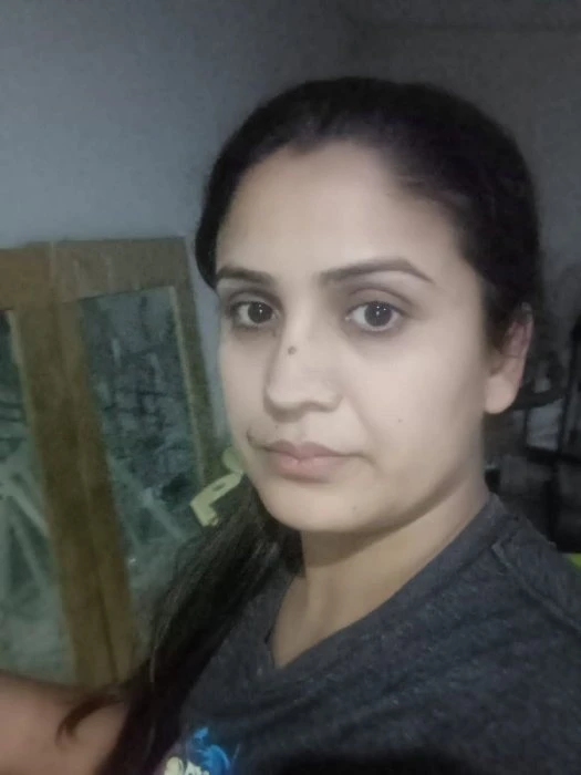 Nazia Akhtar — 5 / 9