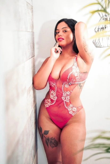 Jenifer, Escort, Paris
