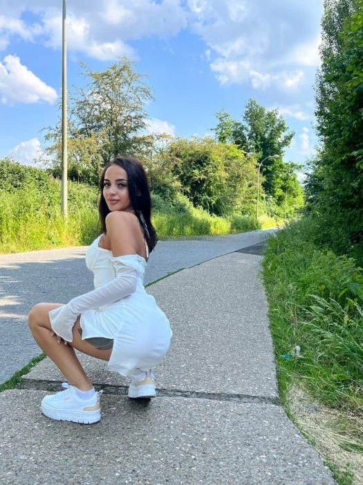 Victoria — 3 / 10