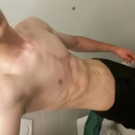 FemBoy Julia — 2 / 3