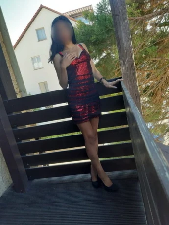Nicole 21 J DT-Anfängerin  NEU! — 2 / 9