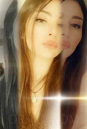 Arabic Girl — 2 / 9