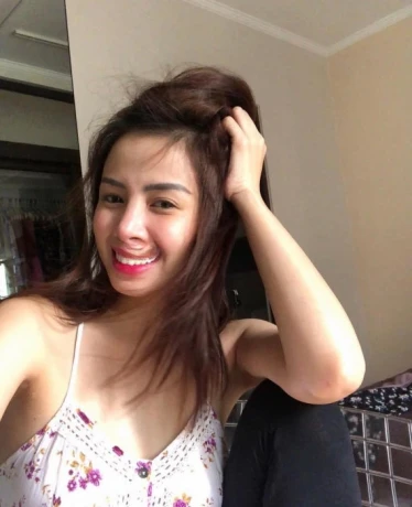 Arabelle143 — 2 / 4