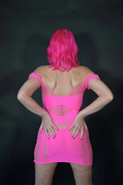 Vicky Pinky — 16 / 17