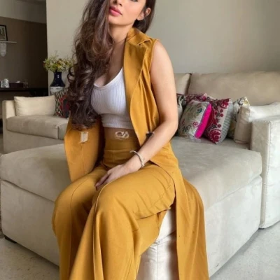 Aida, Escort, Salalah