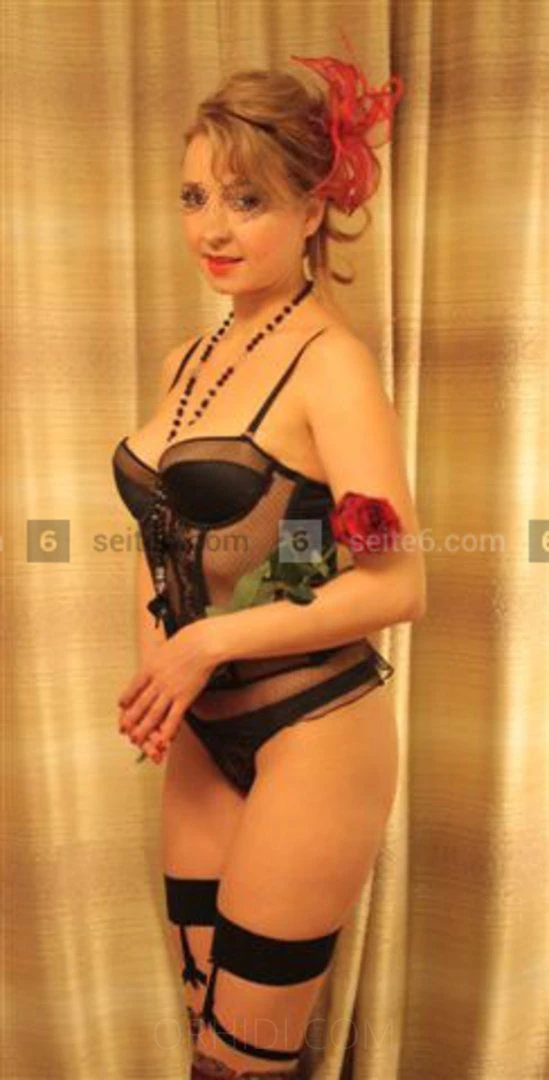 Diana Graf — 11 / 12