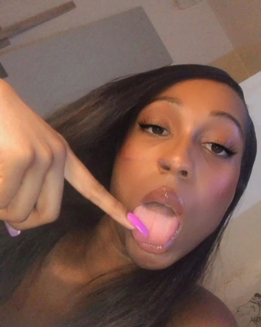 Amber Black — 4 / 12