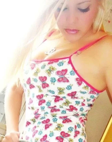 Pamela_Vip — 2 / 3