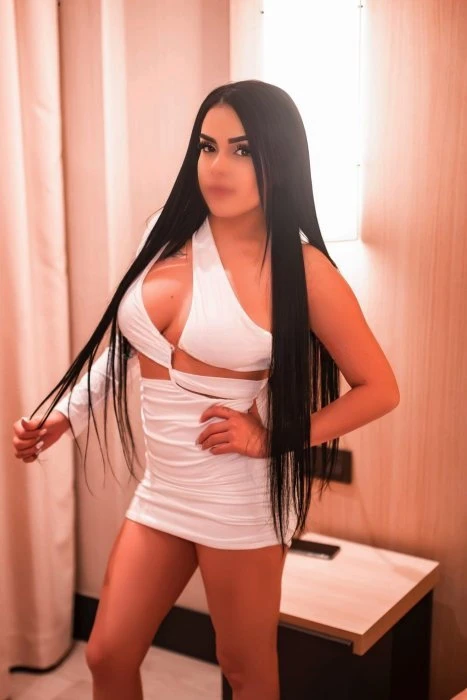 Julia, Escort, Barcelona